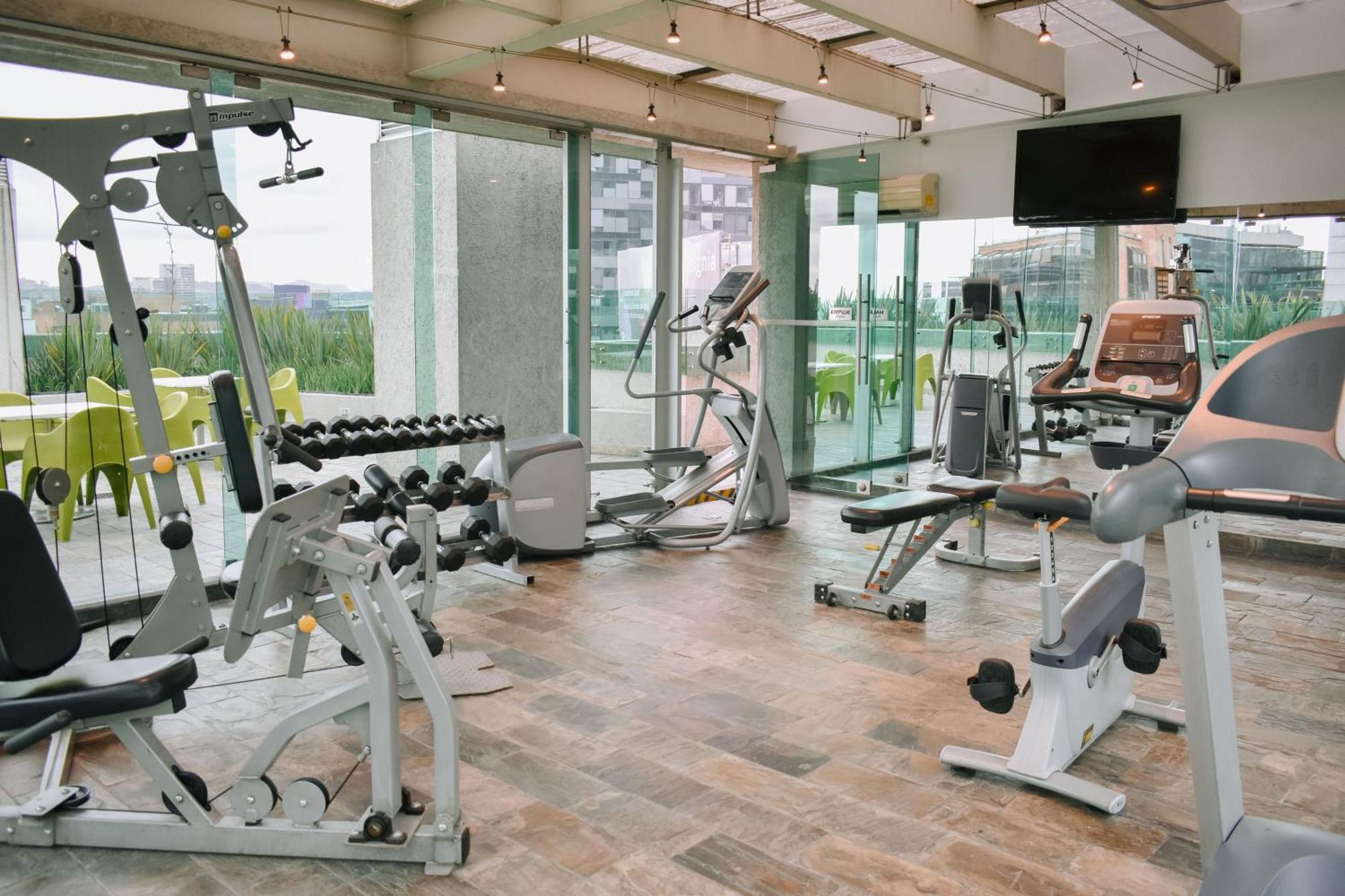 Hotel Estelar Calle 100 Богота Екстериор снимка